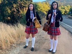 Cul, Noire, Sucer une bite, Brunette brune, Interracial, Élève, Adolescente, Plan cul à trois