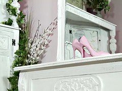 Большие сиськи, Фут фетиш, Каблуки, Мастурбация, Милф, Обнаженные, Киски