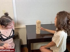 素人, ゲーム, レズビアン, 裸, ガリガリ, タトゥー, ティーン, オッパイの