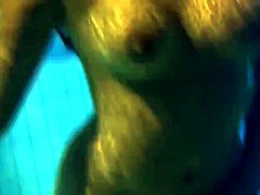 Braunhaarige, Indisch