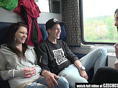 Noire, Sucer une bite, Tchèque, Le plan cul à quatre, De plein air, Public