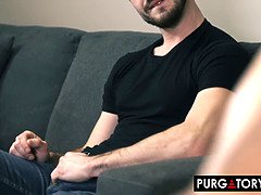 Blasen, Gehörnter ehemann, Kehlenfick, Fingern, Realität, Rasiert, Tätowierung, Flotter dreier