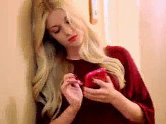 Bruinharig, Vriendin, Zoenen, Lesbisch, Likken, Masturbatie, Orgasme, Geschoren