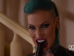 Anaal, Kont, Grote mammen, Nederlands, Gigantische dildo, Inshuiven, Taboe, Tatoeage