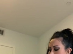 In den arsch, Braunhaarige, Dildo, Lesbisch, Strapon, Jungendliche (18+), Titten, Spielzeuge