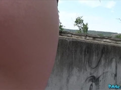 Amateur, Cul, Sucer une bite, Brunette brune, En levrette, De plein air, Pov, Public