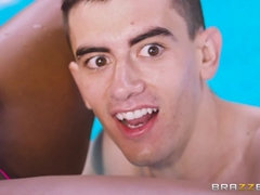 Noire, Interracial, Léchez, Mère que j'aimerais baiser, Orgie, Piscine, Chatte, Plan cul à trois