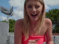 Amateur, Sucer une bite, De plein air, Pov, Adolescente