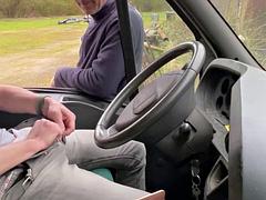 Leie, Grosser schwanz, Blasen, Auto, Kehlenfick, Hd, Masturbation, Öffentlich