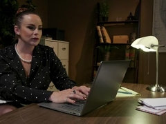 Anaal, Kont, Dominante vrouw, Vingeren, Vernedering, Kantoor, Straf, Kut duiken