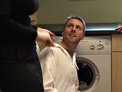 緊縛, イギリス人, エロ熟女, チン, フェムドム, グループ, 手コキする, シゴき