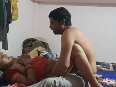 Femme couguar, Couple, Poilue, Énorme, Indienne, Massage, Mature, Chatte