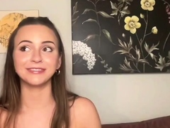 Amateur, Morena, Solo, Adolescente