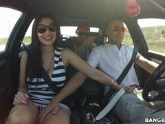 Anal, Brunette brune, Hard, Hd, Mère que j'aimerais baiser, De plein air, Public, Nénés