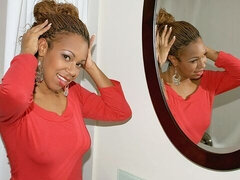 Amateur, Gros seins, Noir ébène, Doigter, Masturbation, Nue  à poil, Seins naturels, Solo