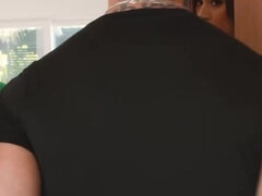 Pijpbeurt, Sperma in mond, Diep in de keel, Hakken, Keuken, Likken, Kut duiken, Spuiten