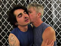 Hot Gay Kissing With Johnny  Richard - Johnny Mercy  Richard Lennox