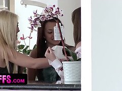 Большая жопа, Большие сиськи, Минет, Сперма на лице, Ласковые ручки, От первого лица, Кричащие, Тугие