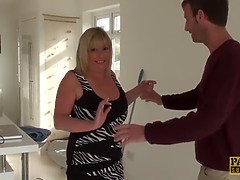 デカパイ, ブロンド, イギリス人, なめる, 熟年, オマンコ, ラフ, ストッキング