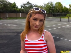 Blondine, Blasen, Hundestellung, Im freien, Dürr, Jungendliche (18+), Titten, Nass
