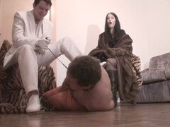 Bondage discipline sadomasochisme, Blond, Man die toekijkt, Sperma shot, Dominatie, Dominante vrouw, Vernedering, Tiener