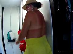 Enthousiasteling, Lieveling, Sperma in gezicht, Duits, Hakken, Moeder die ik wil neuken, Geschoren, Webcamera
