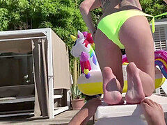 Marica Chanelle assfuck humped by the pool in pov