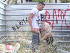 Rubia, Mamada, Al aire libre, Público, Adolescente