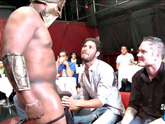 Amateur, Mamada, Garganta profunda, Gay, Grupo, Fiesta, Público, Realidad