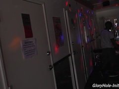 茶髪の, 黒人, 顔射, のぞき穴, 小柄, 剃毛