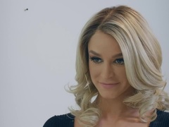 Поза 69, Американки, Брюнетки, Собачьи, Сперма на лице, Фетиш, Две девушки, В офисе