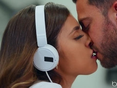 アメリカ人, 美女, デカパイ, チン, バック, なめる, 天然, 自然山雀
