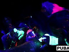 デカパイ, 黒人, 茶髪の, 黒人, 露出狂, Hd, 天然, 自然山雀
