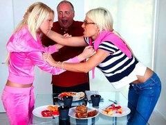 Grote kont, Grote lul, Grote mammen, Blond, Pijpbeurt, Lul, Moeder die ik wil neuken, Tieten likken