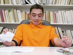 Morena, Peludo, Pajear, Tacones, Masturbación, Madres para coger, Medias largas, Maestra