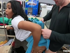 Grosser arsch, Grosser schwanz, Spermaladung, Hardcore, Hd, Interrassisch, Milf, Titten