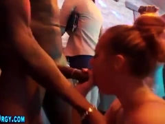 Tussi, Blondine, Braunhaarige, Spermaladung, Gruppe, Hardcore, Party, Realität