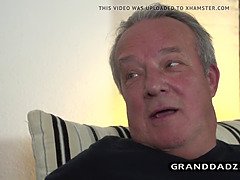 Blasen, Grossvater, Hd, Hausmädchen, Zierlich, Dürr, Jungendliche (18+), Titten