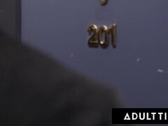 Geschnappt, Betrug, Hundestellung, Pissen, Schwanger, Realität, Rau