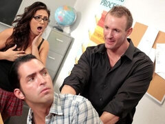 Большая жопа, Большой член, Большие сиськи, Минет, Брюнетки, Грудастые, Собачьи, Наездница