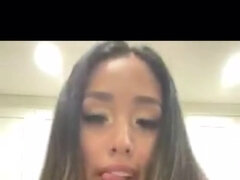 Latina Displaying Boobs and Dirty Dancing on Periscop