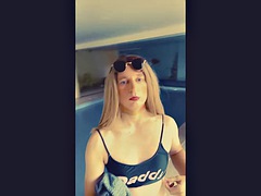 Amateur, Grosse bite, Papa, Européenne, Lingerie, Fête, Transsexuelle, Nénés