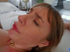 18 ans, Gros seins, Blonde, Bâillonner, Léchez, Piercing, Rugueux, Gicler