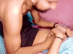18 años, Beso negro, Tía, Niñera, Mamada, Universidad, Indio, Besar