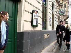 Geile alte tussi, Schwanz, Aufs gesicht abspritzen, Gruppe, Reif, Orgie, Ablutschen, Flotter dreier