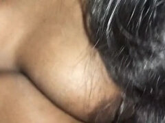 18 jaar, Grote lul, Biseksueel, Logement, Indisch, Orgasme, Spuiten, Vrouw