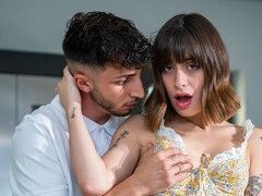 Большой член, Минет, Брюнетки, Натуральные сиськи, Короткая стрижка, Тату, Молоденькие, Сиськи