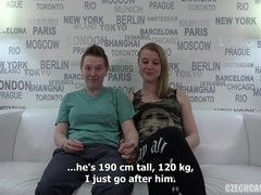 Blonde, Couple, Tchèque, Hard, Lesbienne, Léchez, Rousse roux, Nénés