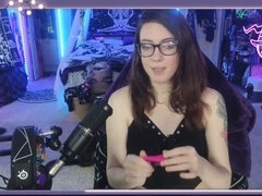 Panty Vibe Review with Anne Sao: Exploring the Lovense Ferri!