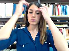 Israeli tenn plays in the library